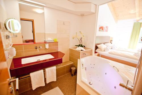 Hotel Und Appartementhof Waldeck