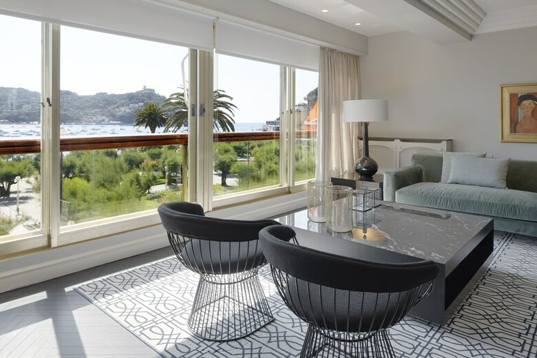 Playa de La Concha 10 Apartment By Feelfree Rentals