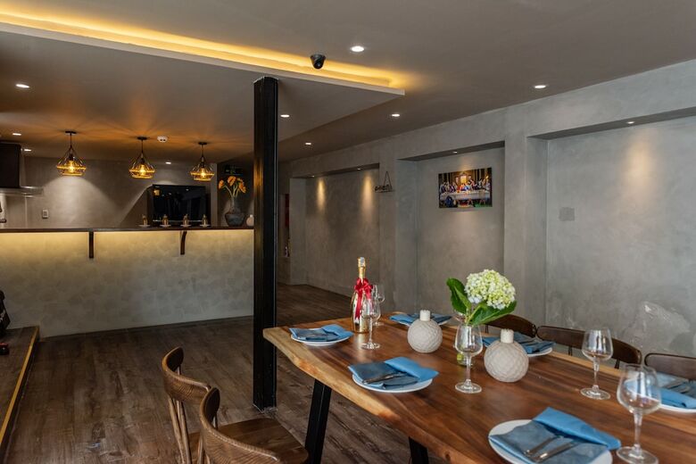 M Boutique Hotel