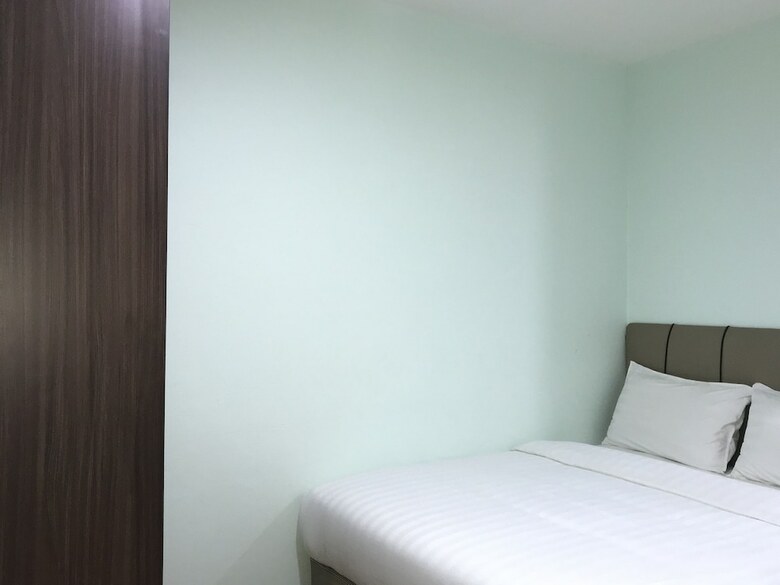 Hotel Oyo 89855 Salim Room