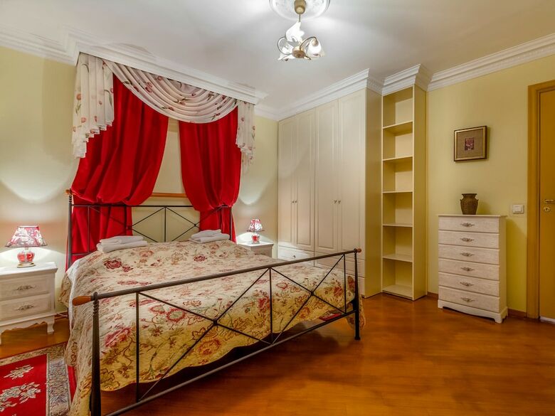 Apartments Comfort On Griboedova 12-15