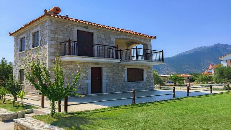 Glyfada Villas 3