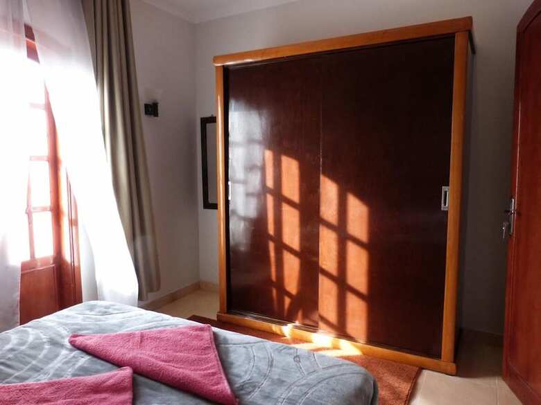 Aparthotel Luxor Plaza House