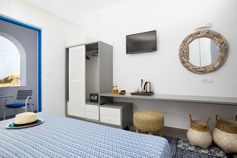 Hotel Lindos Portes Suites - Adults Only