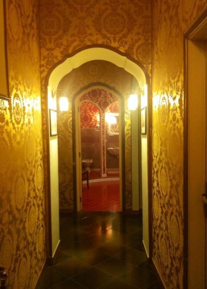 B&B Savarini