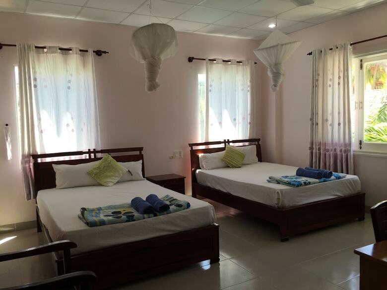 Hotel Nhat Quang Family Beach