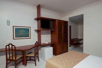 Bristol Exceler Plaza Hotel