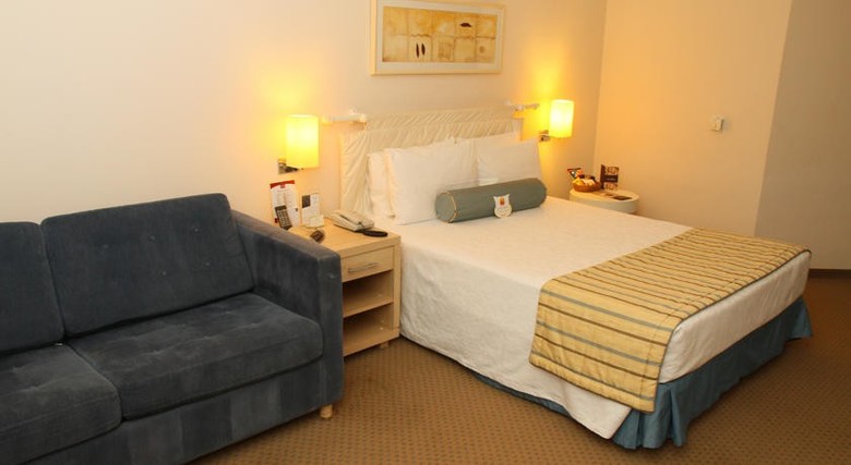 Hotel Comfort Su�tes Londrina