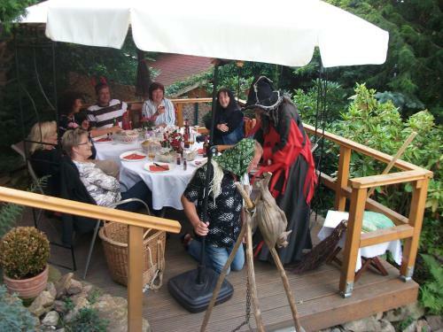 Hostal Hotel Garni Haus Sonneneck