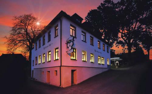 Landhotel Weisses R��`l