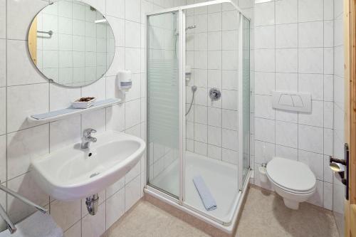 Hostal Gasthof Schwabenhof