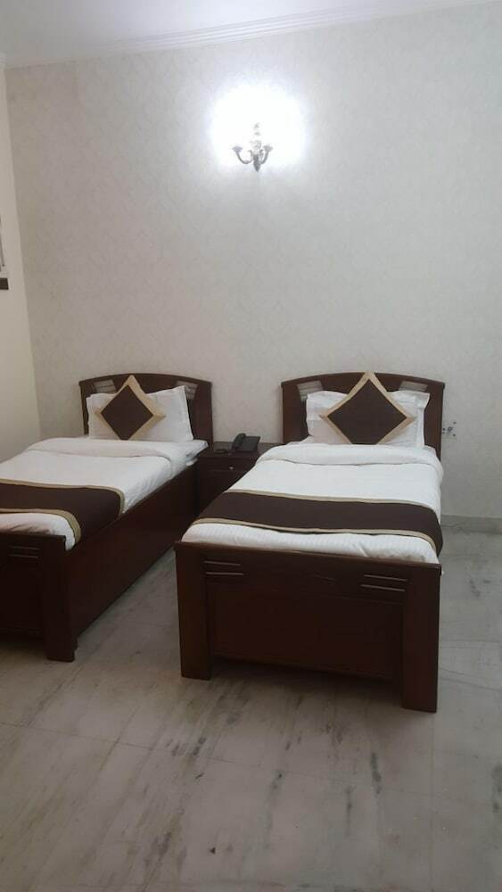 Hotel The  Orion Gopal Bhawan