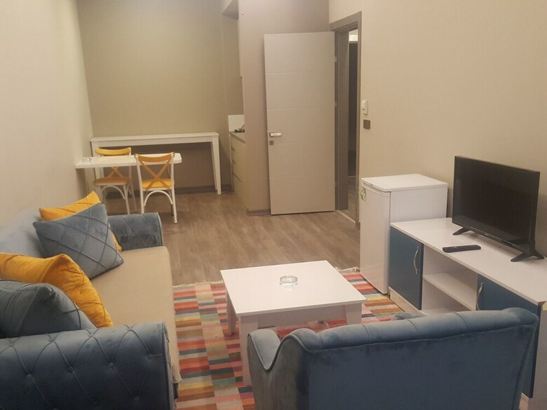 Tuyap Conference Daily Rental House