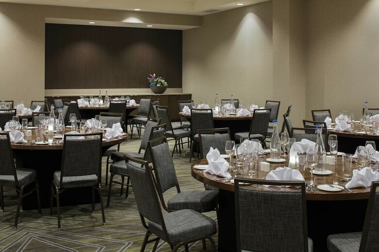Hotel Courtyard By Marriott Prince George