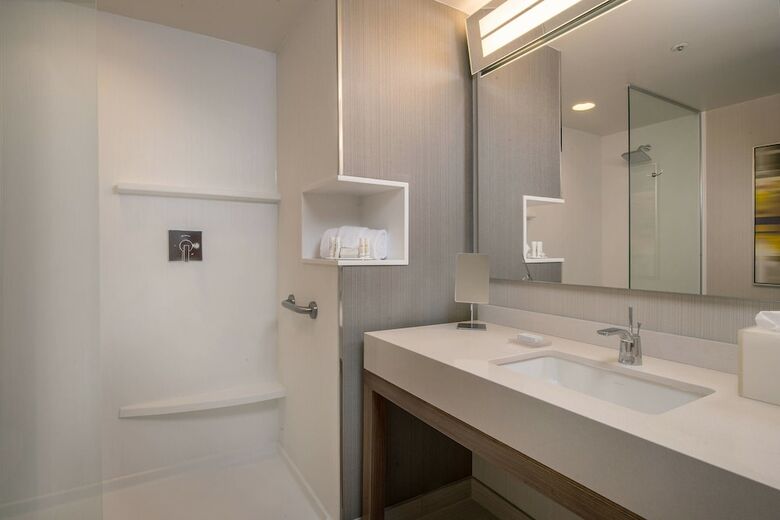 Hotel Courtyard By Marriott Prince George
