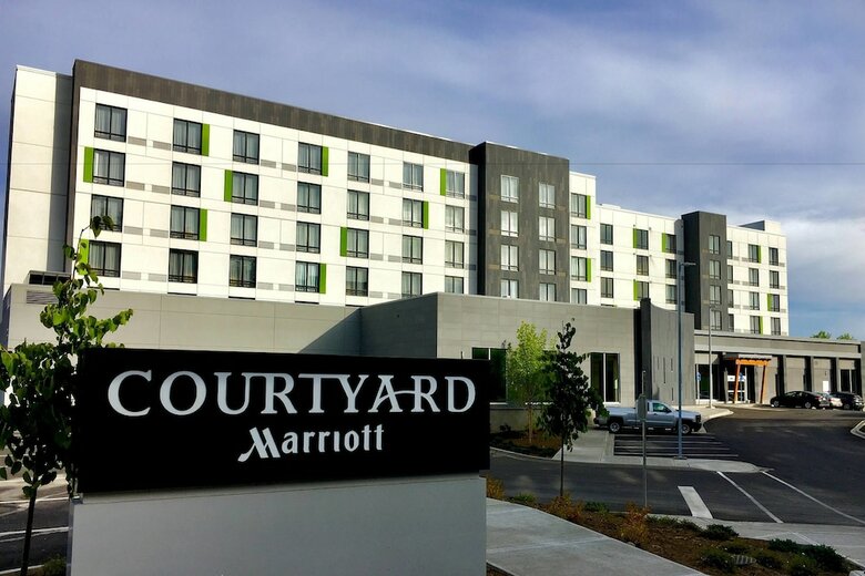 Hotel Courtyard By Marriott Prince George