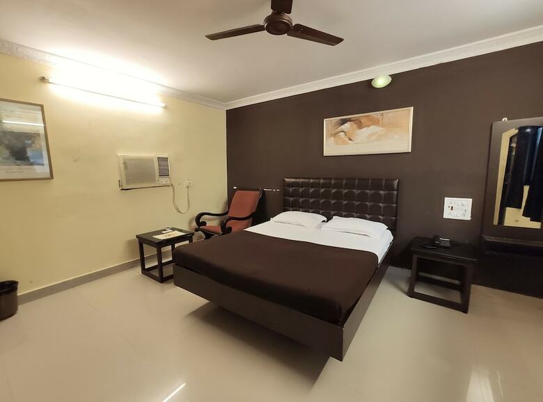 Hotel Tourist Resort