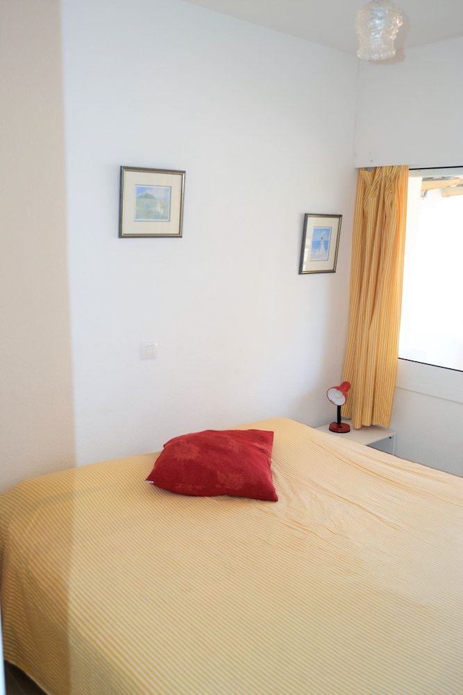 Apartamentos Holyday Center A02