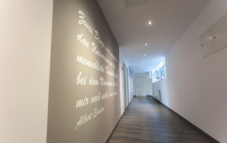 Hotel G�stehaus Fliegendes Klassenzimmer