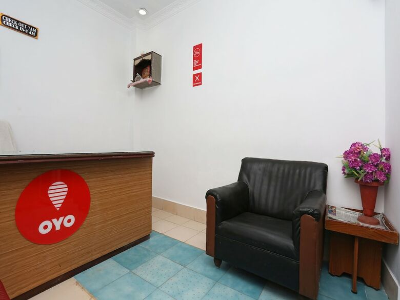Oyo 12337 Hotel Rupashi Bangla