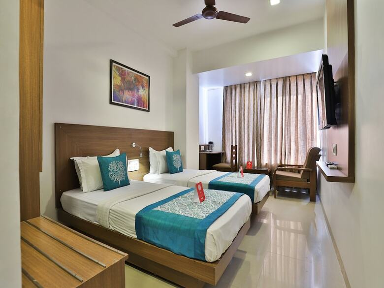 Oyo 9626 Hotel Kalyan
