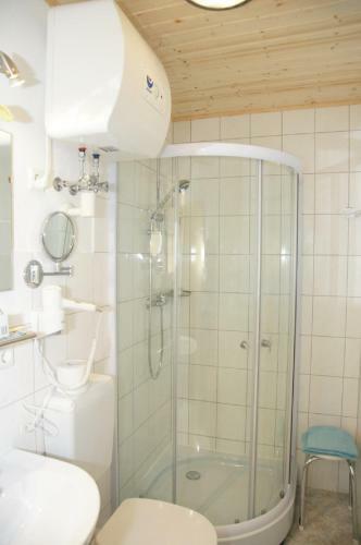 Hostal Apartmenthaus & Pension Antik