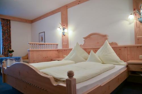 Apartamento Hotel Restaurant Ferienwohnungen Alpenhof