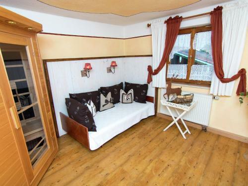 Cozy Apartment In Feldwies With Sauna