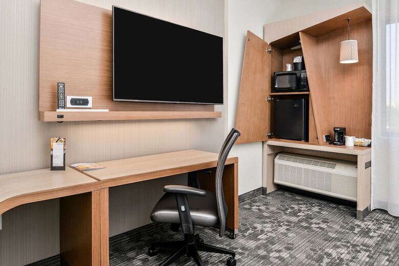 Hotel Courtyard By Marriott Charlotte Northlake