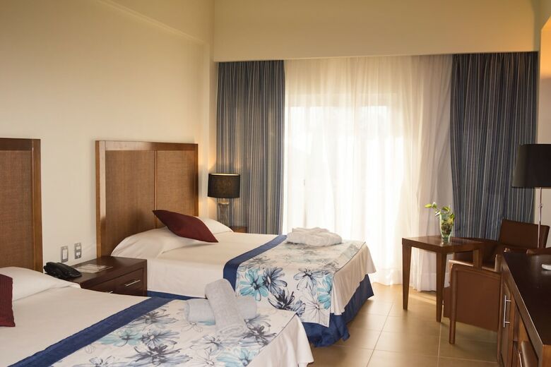 Hotel Hesperia Ed�n Club - Adults Only