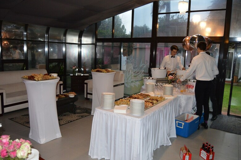 Airport Garden Boutique Hotel