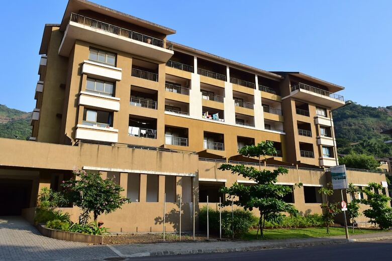 Hotel 2bhk By Tripvillas Holiday Homes