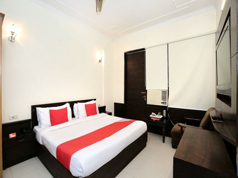 Oyo 1933 Hotel City Paradise