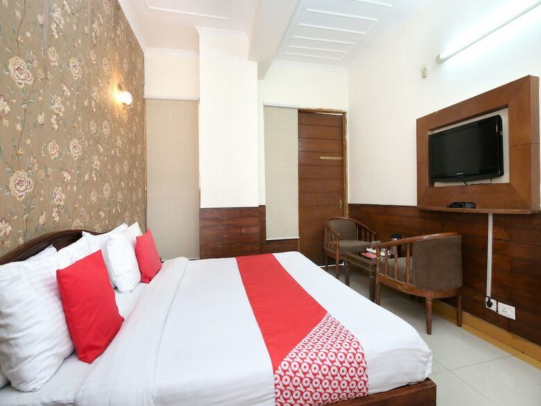 Oyo 1933 Hotel City Paradise