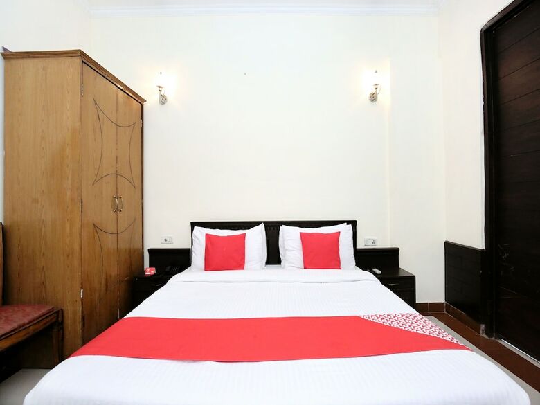 Oyo 1933 Hotel City Paradise