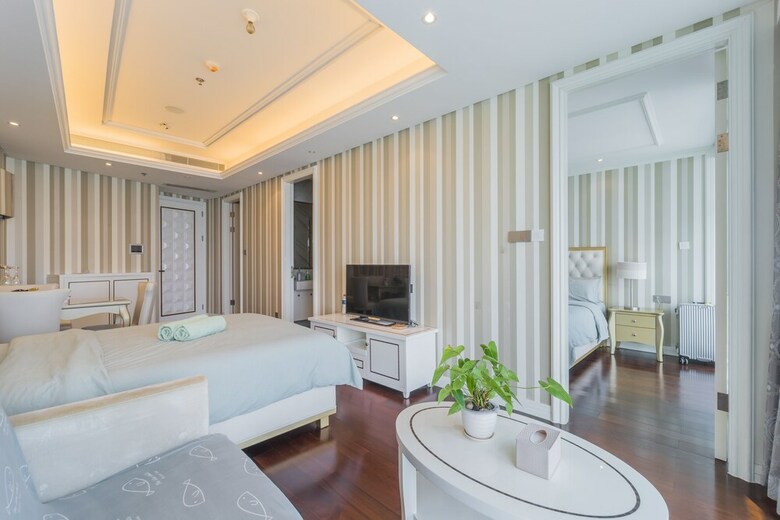 Twin Tower Anthony Seaview Apart-hotel