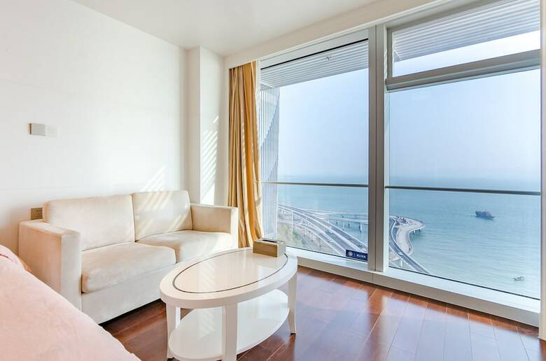 Twin Tower Anthony Seaview Apart-hotel