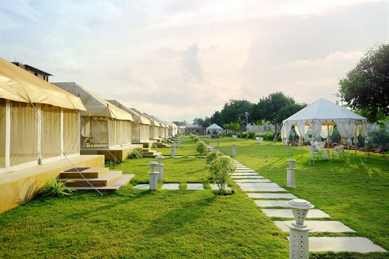Hotel Rawai Luxury Tents