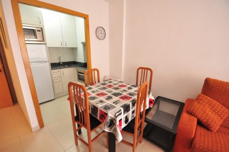 Apartamento Proxima Comercios Para 4 Personas En Cambrils
