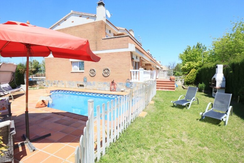 Villa Acogedora Para 8 Personas En Cambrils