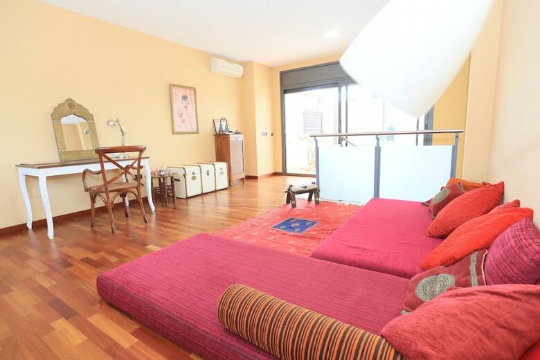 Apartamentos Casa Tranquila Para 7 Personas En Cambrils