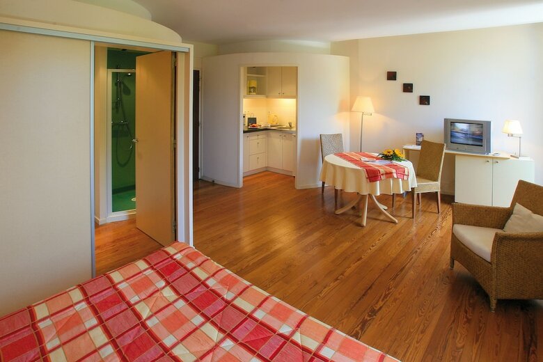 Hotel Cerise Luxeuil Les Sources