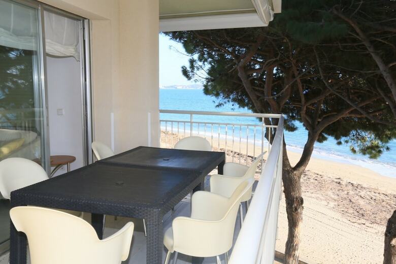 Apartamento Junto Al Mar Para 6 Personas En Cambrils