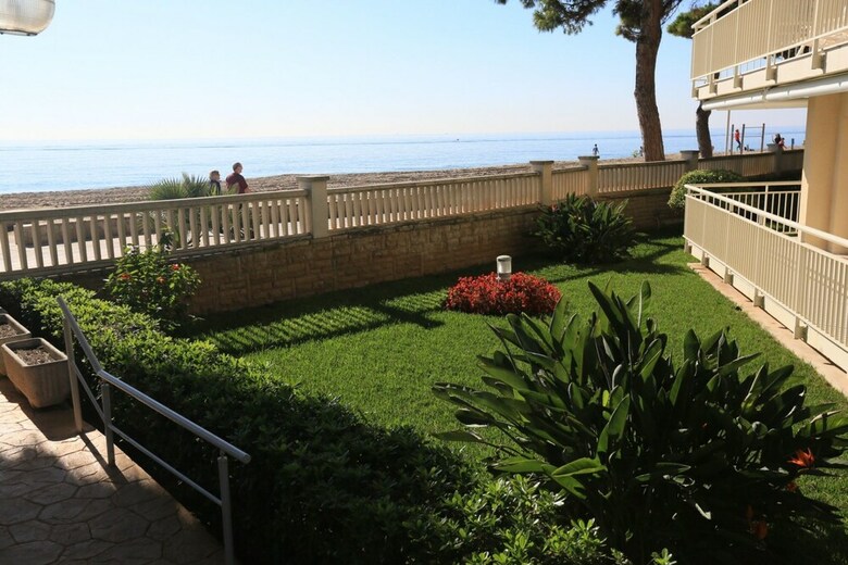 Apartamento Junto Al Mar Para 6 Personas En Cambrils