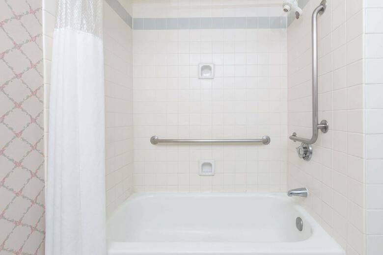 Hotel Ramada By Wyndham Hawthorne Lax / La Stadium