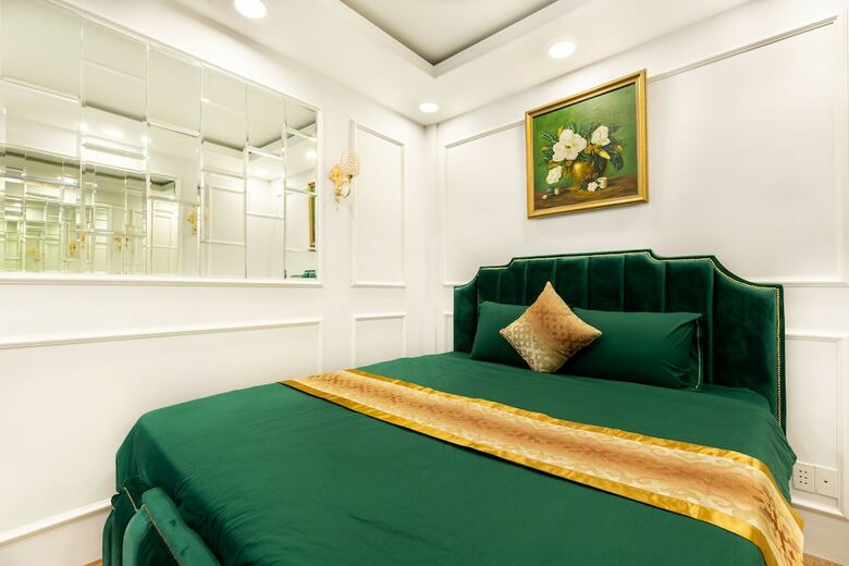 White Diamond Pn Hotel - The Art