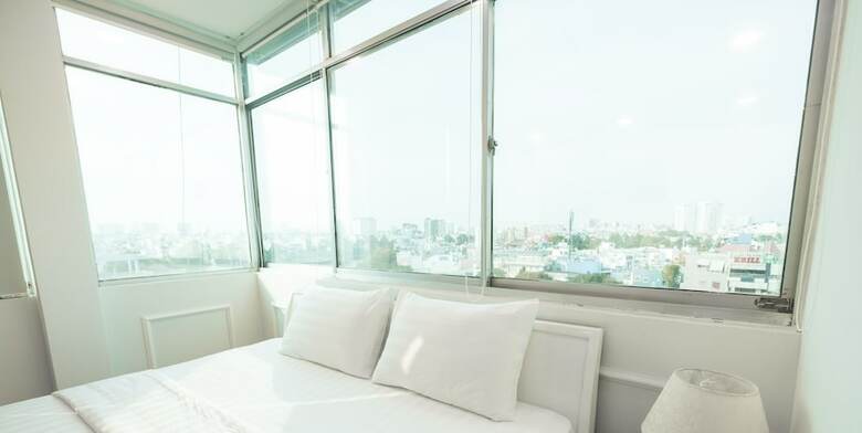 White Diamond Pn Hotel - The Art