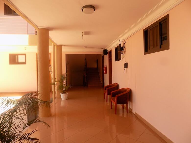 Hotel Entebbe Travelle'rs Inn