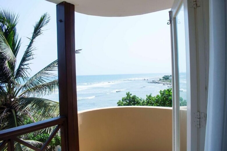 Best Western Plus Accra Beach Hotel