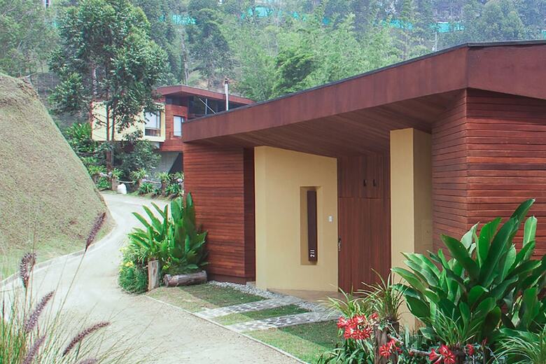 Cabana Luxe By The Charlee